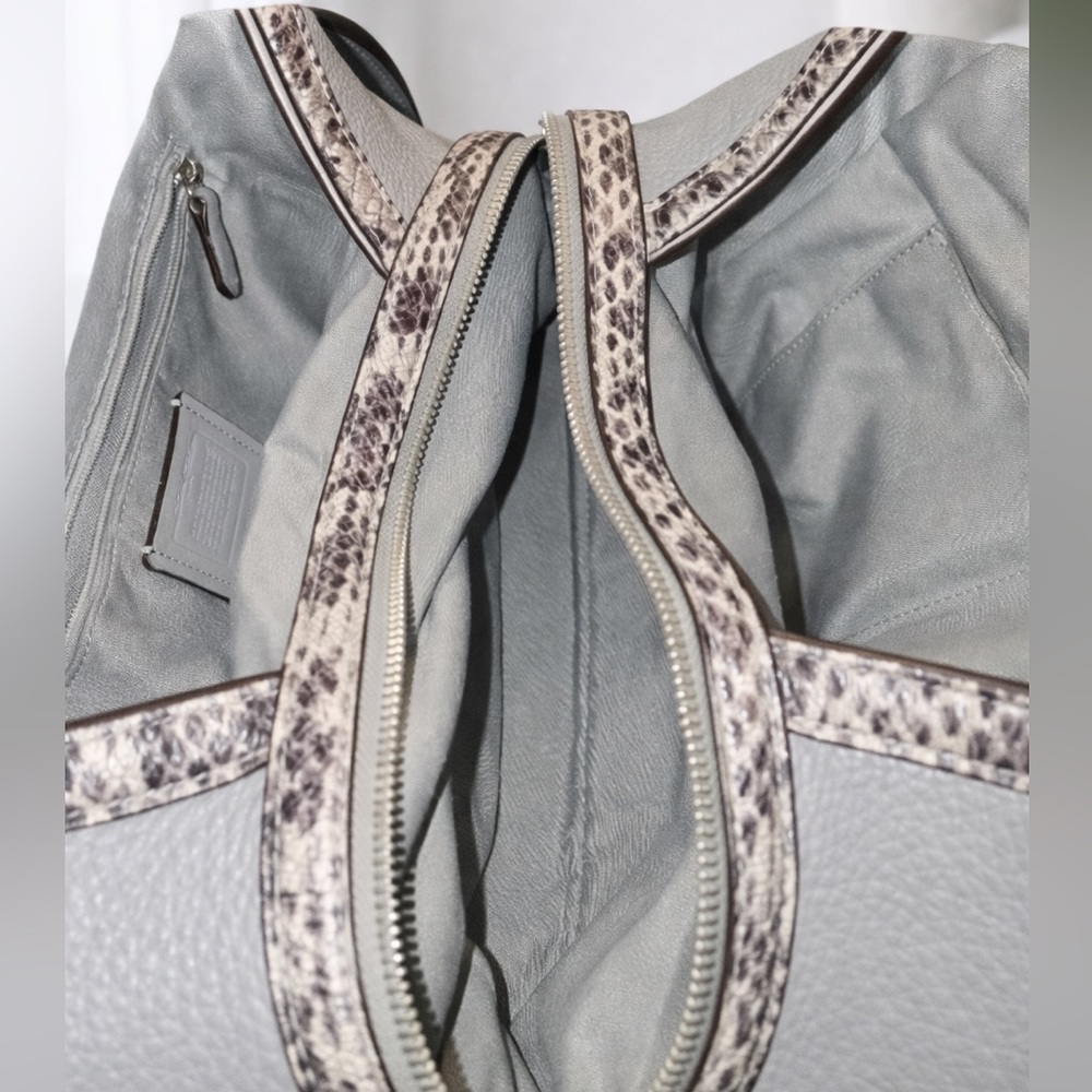 Coach Pebbled Leather Gray Hobo Shoulder Bag with Exotic Snakeskin-Embossed Trim - Picture 7 of 16